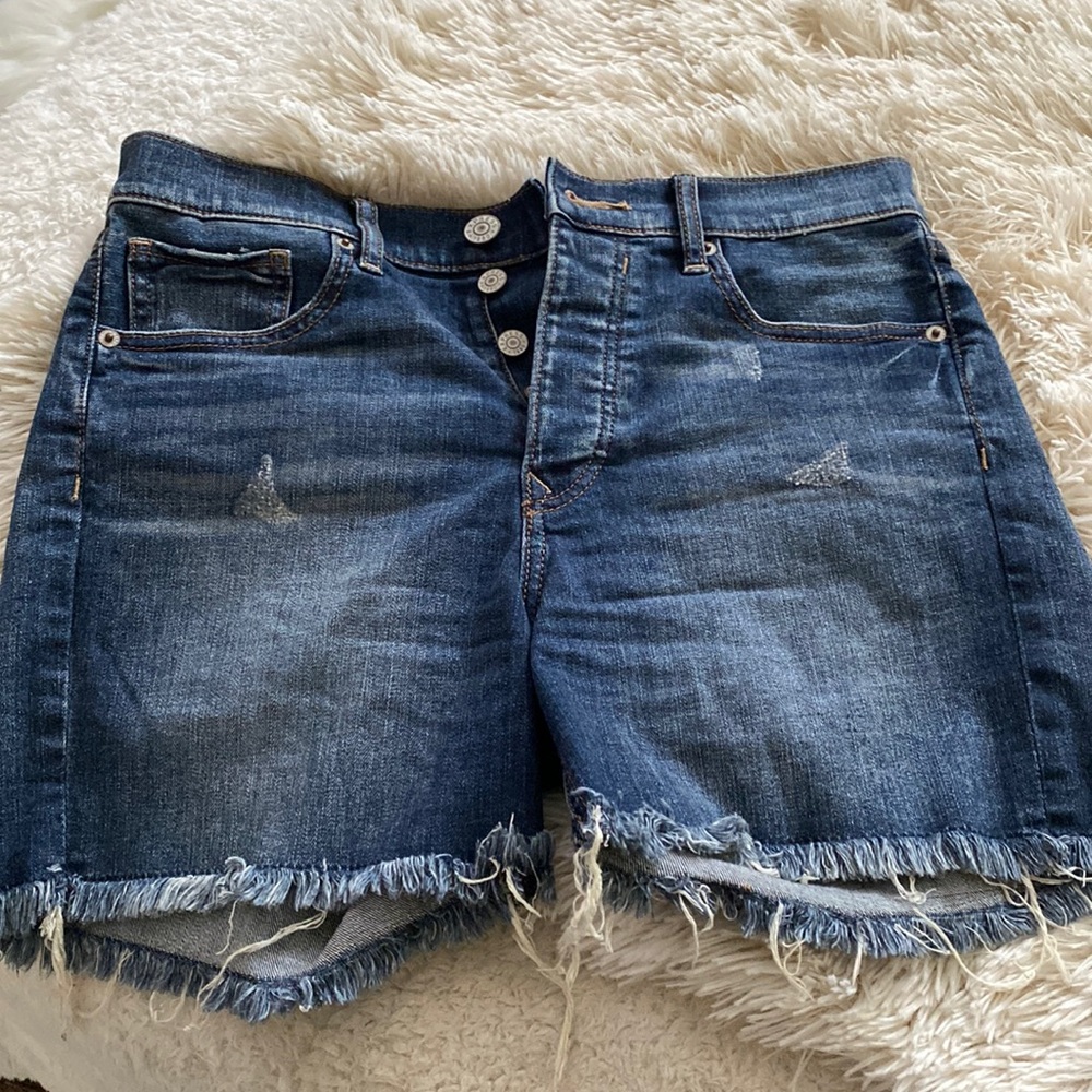 Express Denim shorts size 4